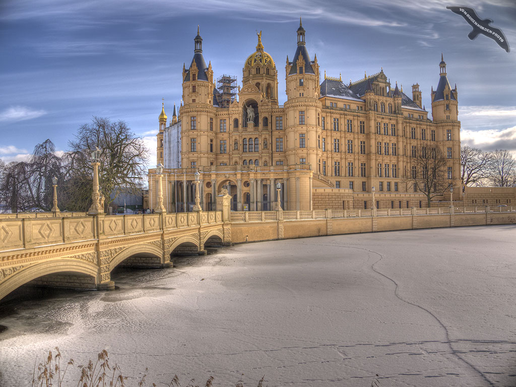 Schloss Schwerin im Winter