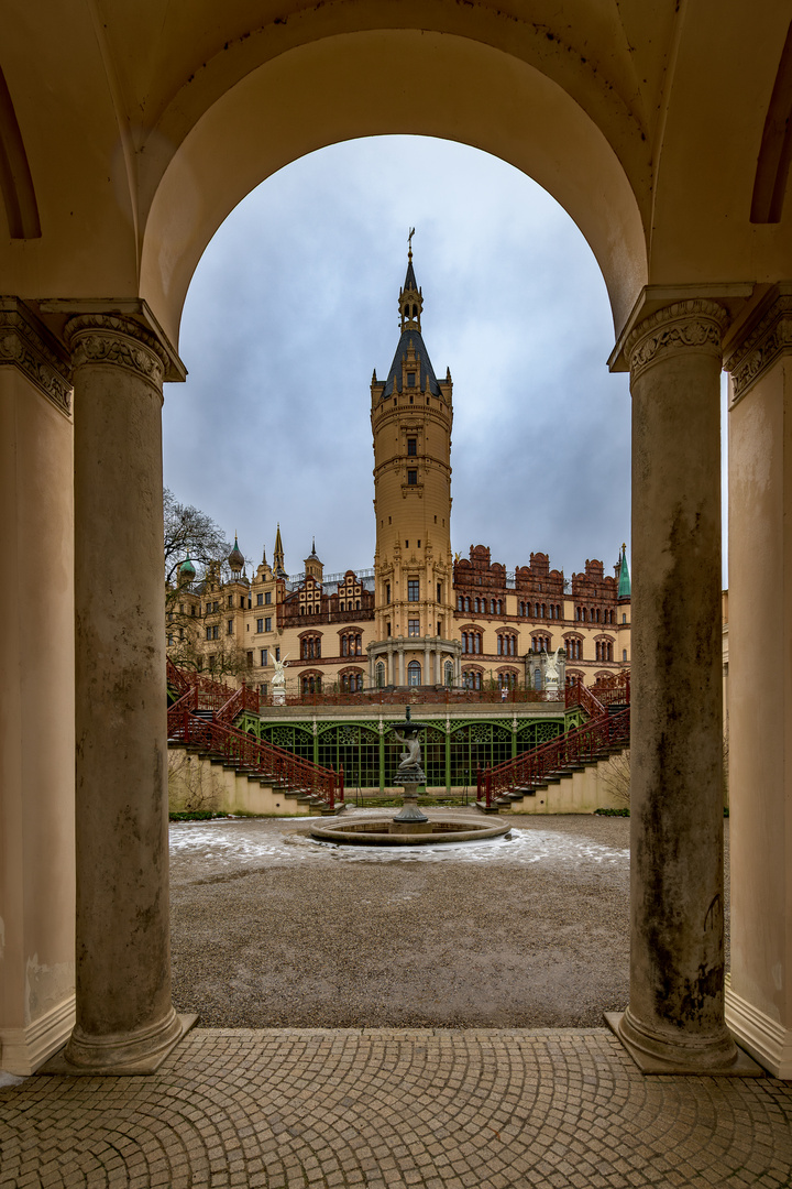 Schloß Schwerin - Torbogen Burggarten