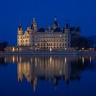 Schloss Schwerin zur blauen Stunde