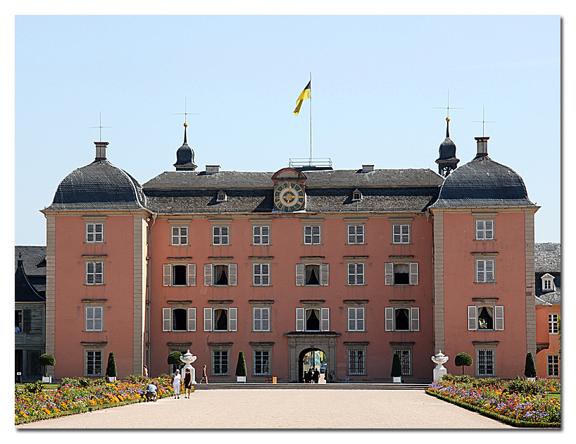 SCHLOSS SCHWETZINGEN