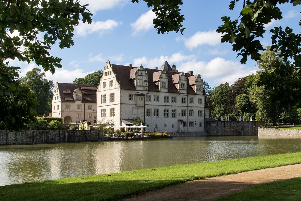 Schloss Schwöbber Parkansicht