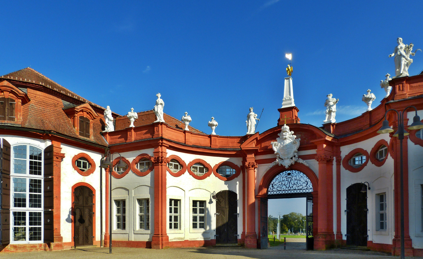 Schloss Seehof 2