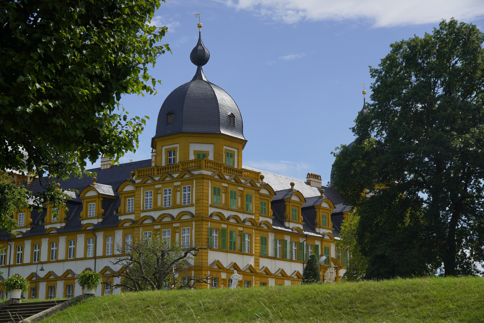 Schloss Seehof