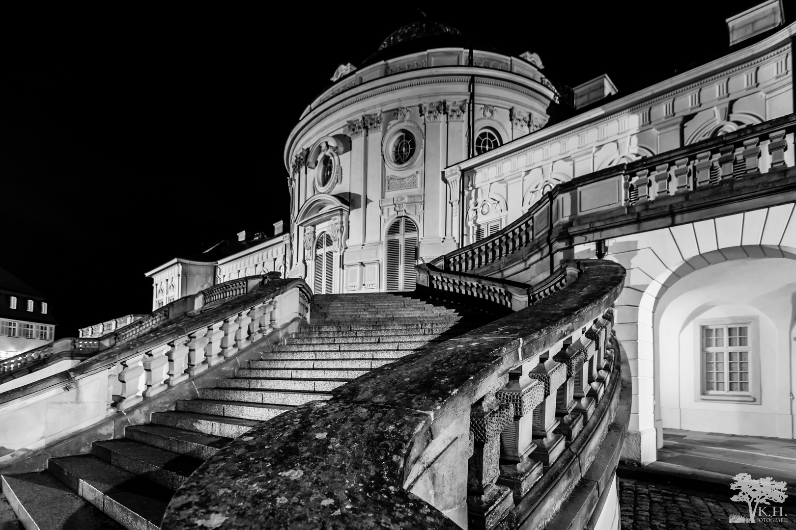 Schloss Solitude bei Nacht