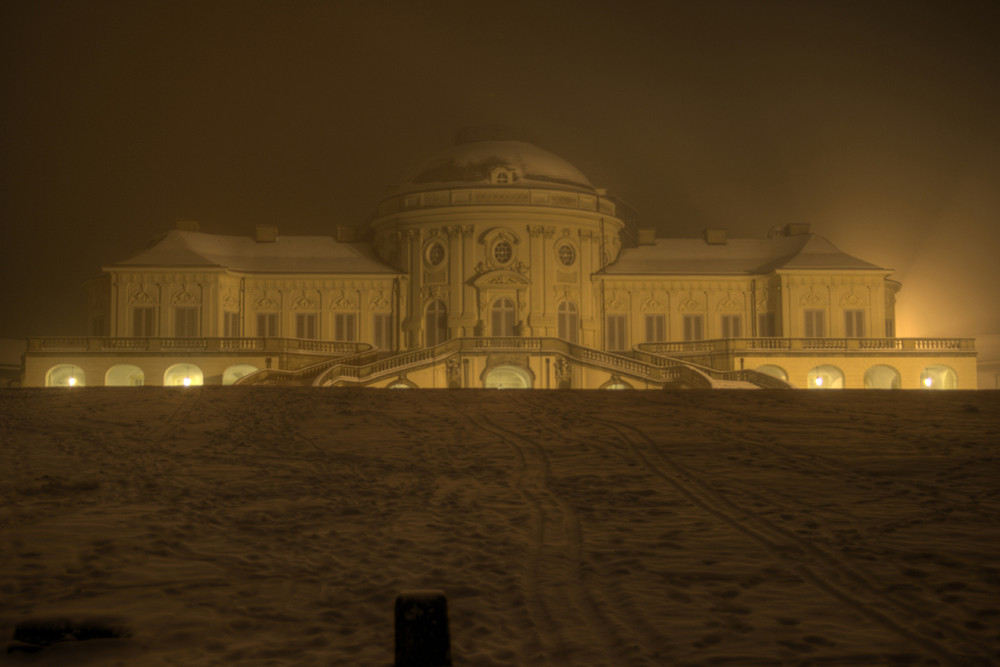 Schloss Solitude im Schnee