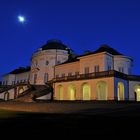 Schloss Solitude Stuttgart unter dem Mond