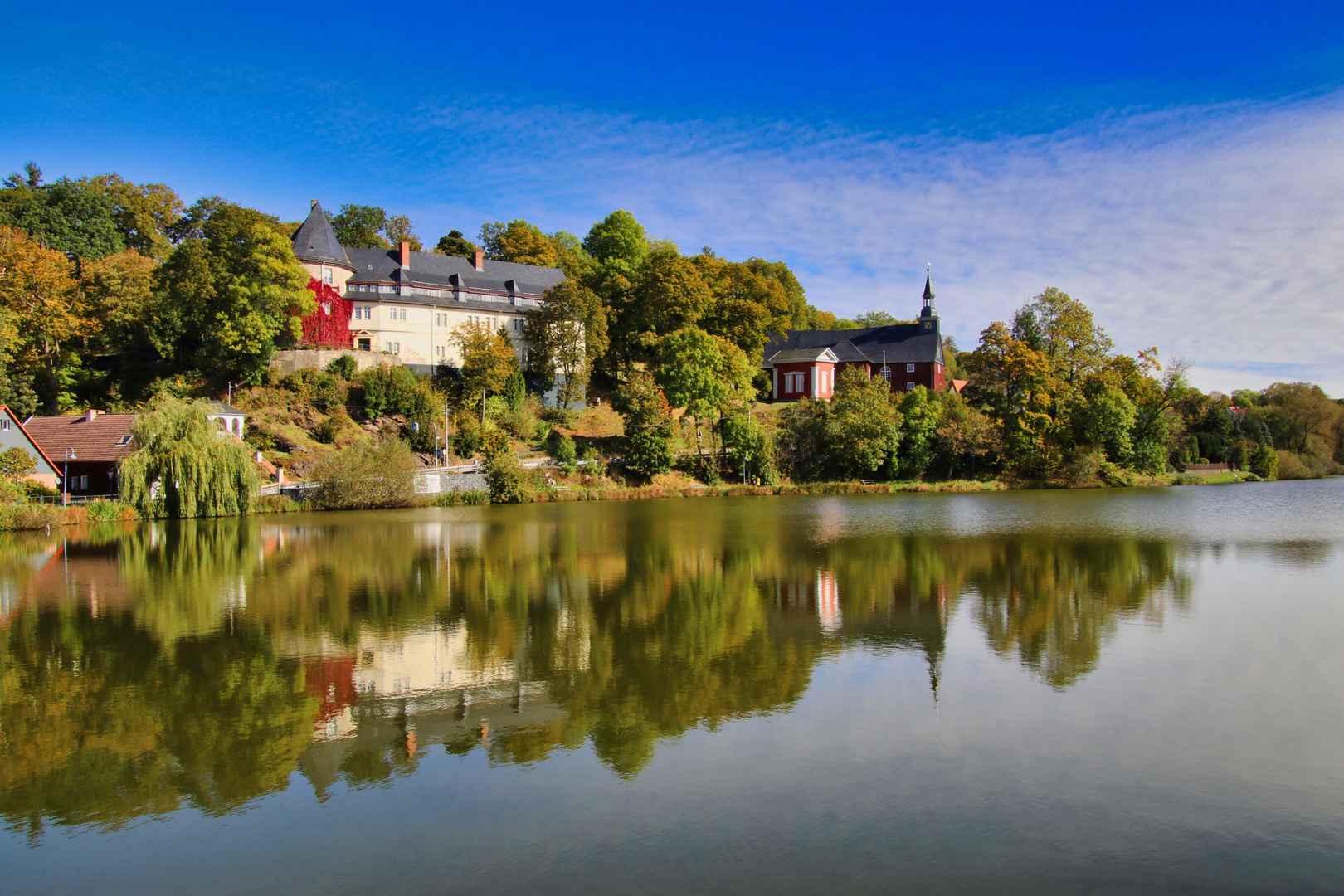 Schloß Stiege mit der Kirche " Zur Hilfe Gottes"