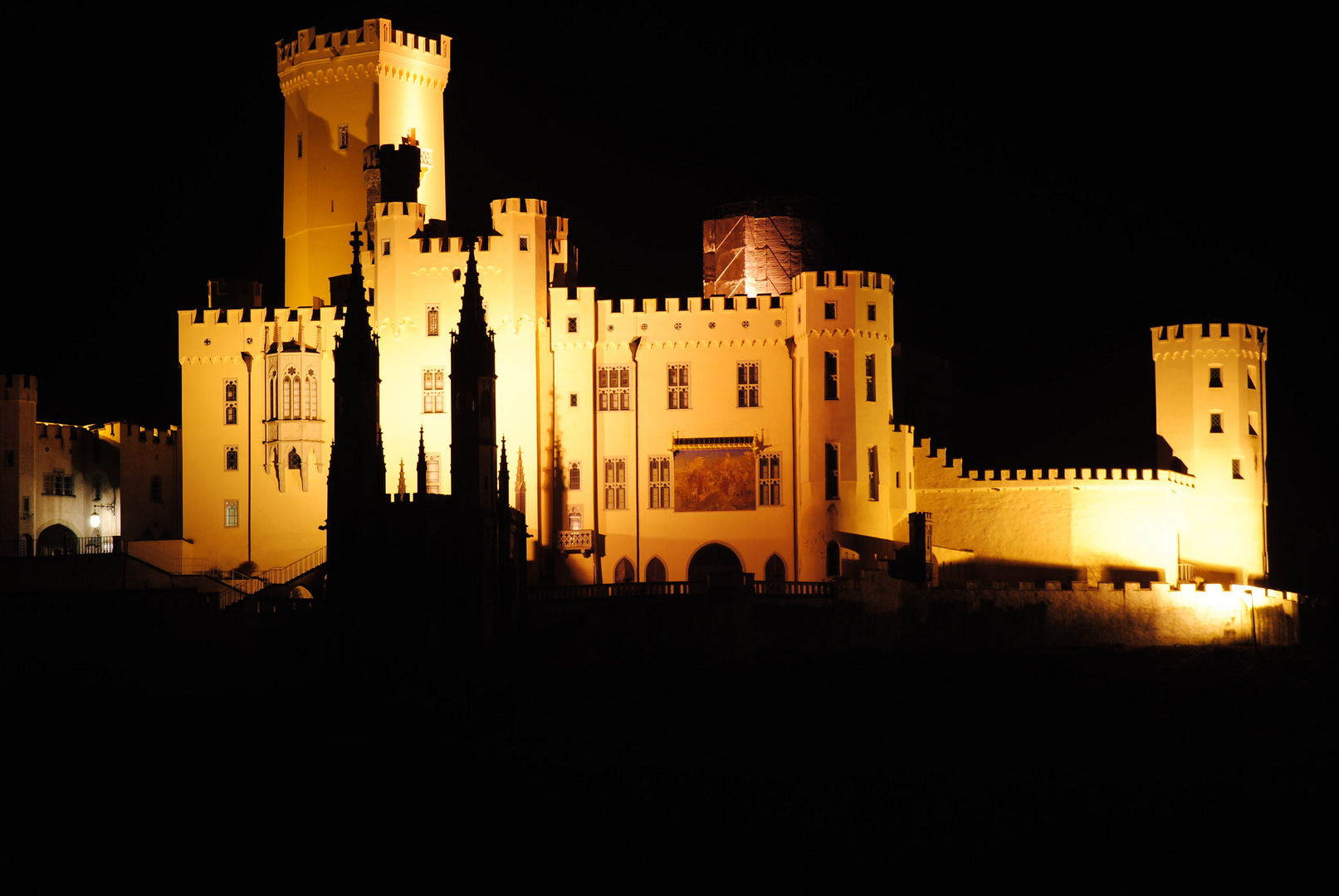 Schloss Stolzenfels bei Nacht