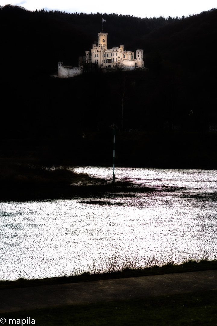 ...Schloss Stolzenfels...bei Koblenz