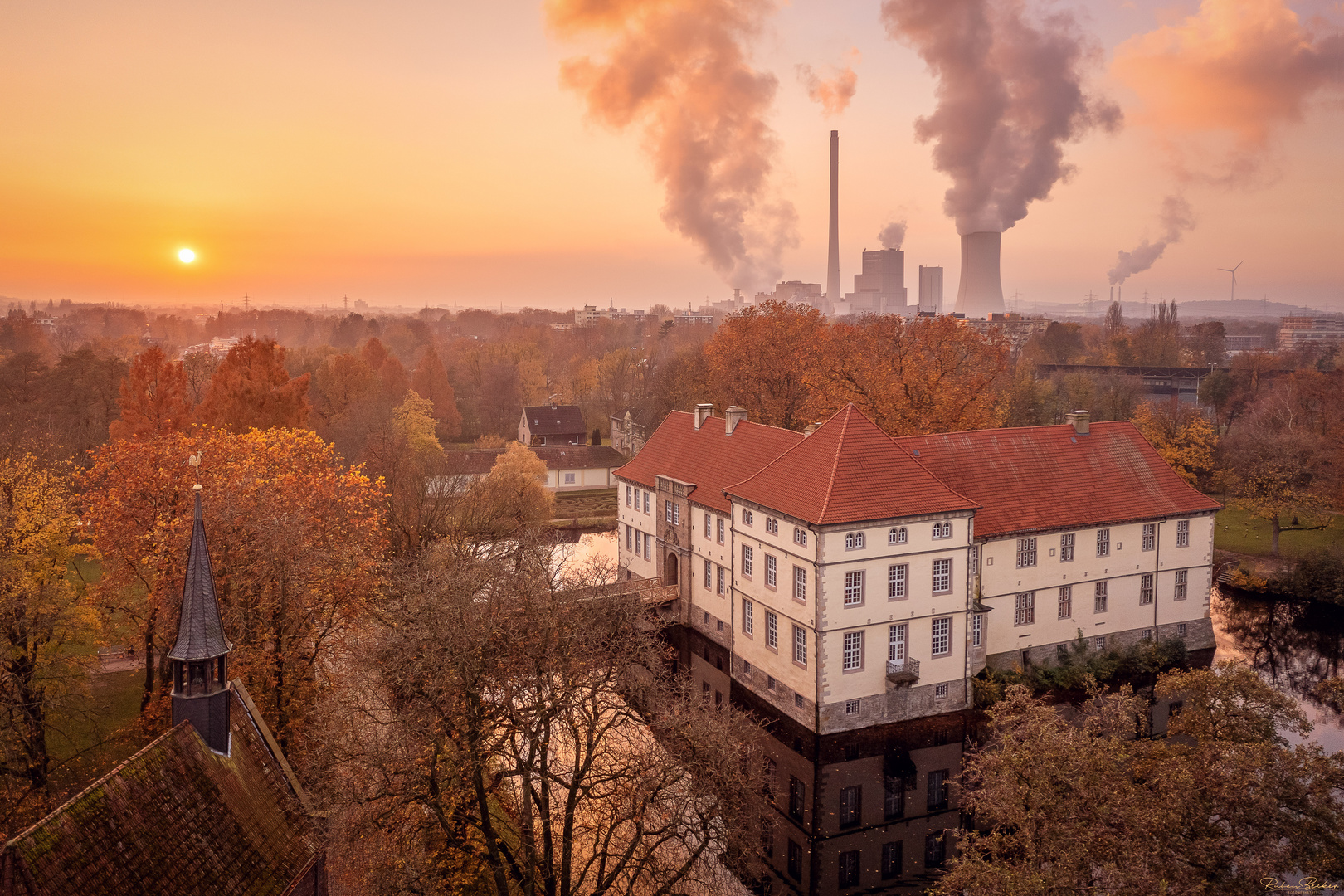 Schloss Strünkede im Herbst