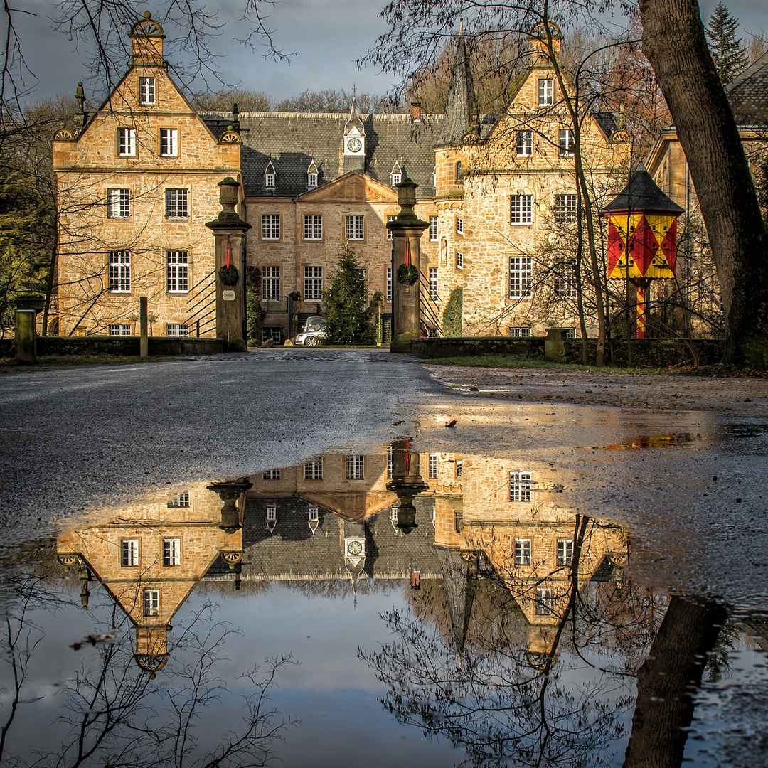 Schloss Surenburg