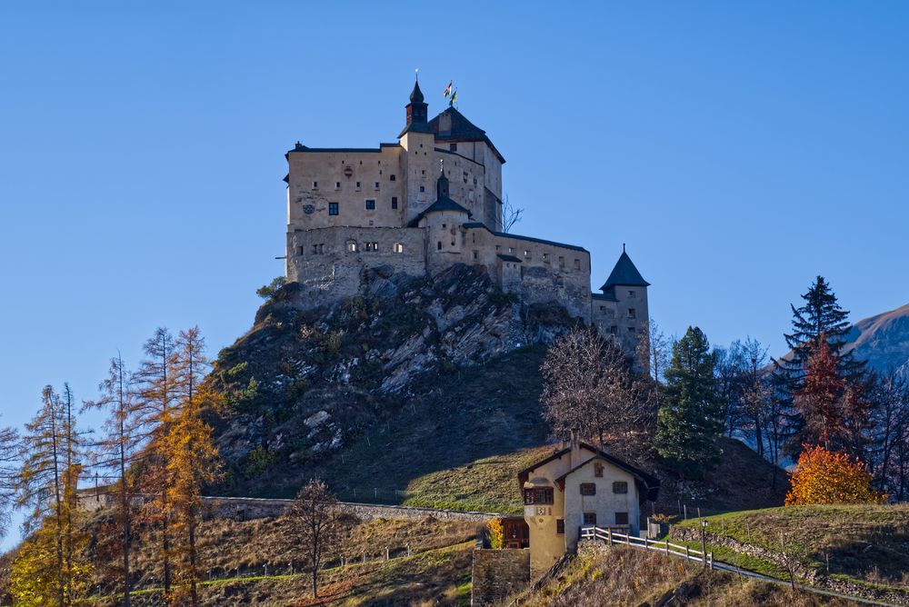 Schloss Tarasp