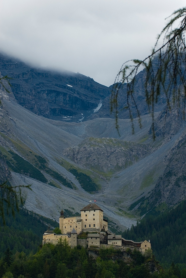 Schloss Tarasp