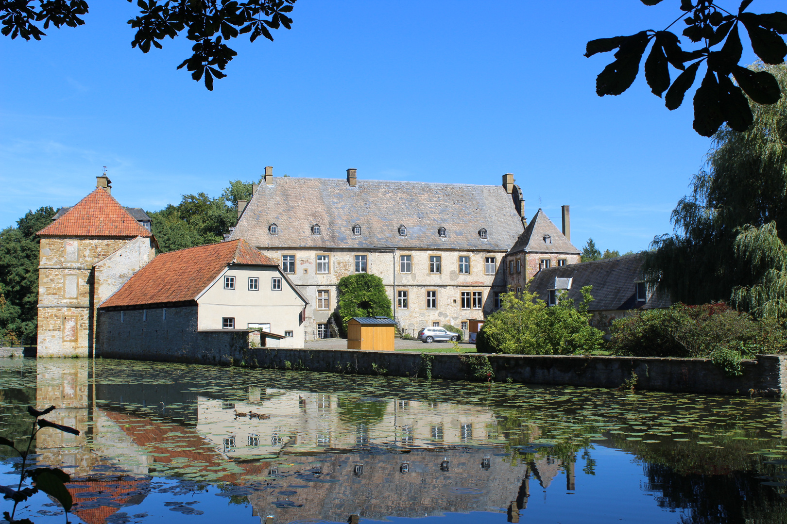 Schloss Tatenhausen west