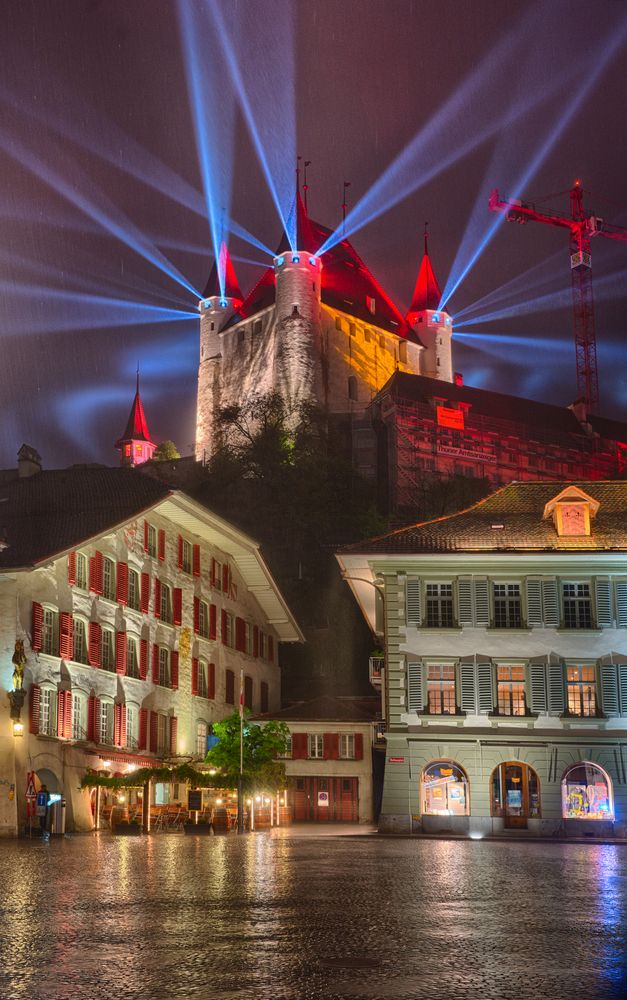 Schloss Thun bei Nacht