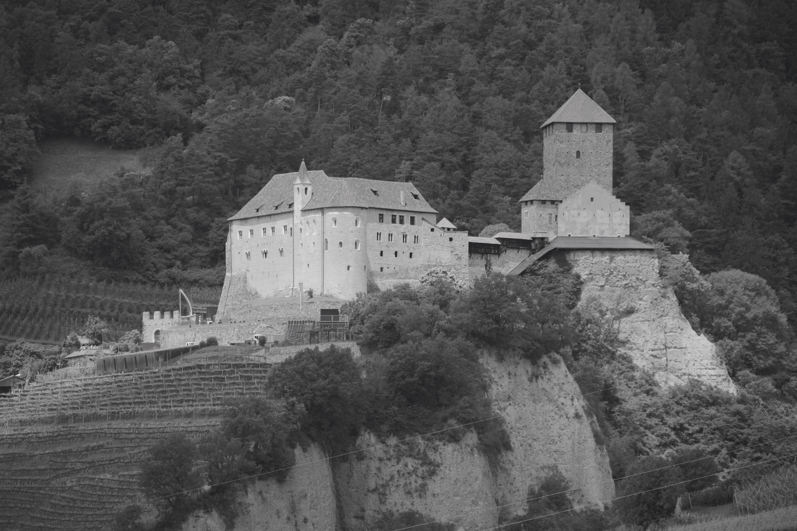 Schloss Tirol