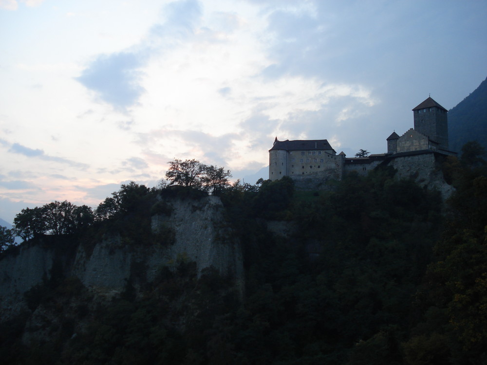 Schloss Tirol