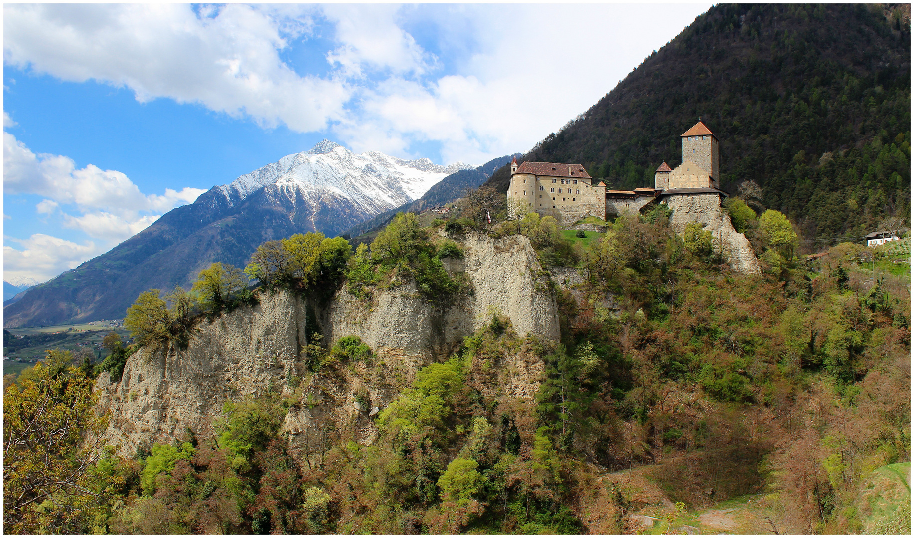 Schloss Tirol