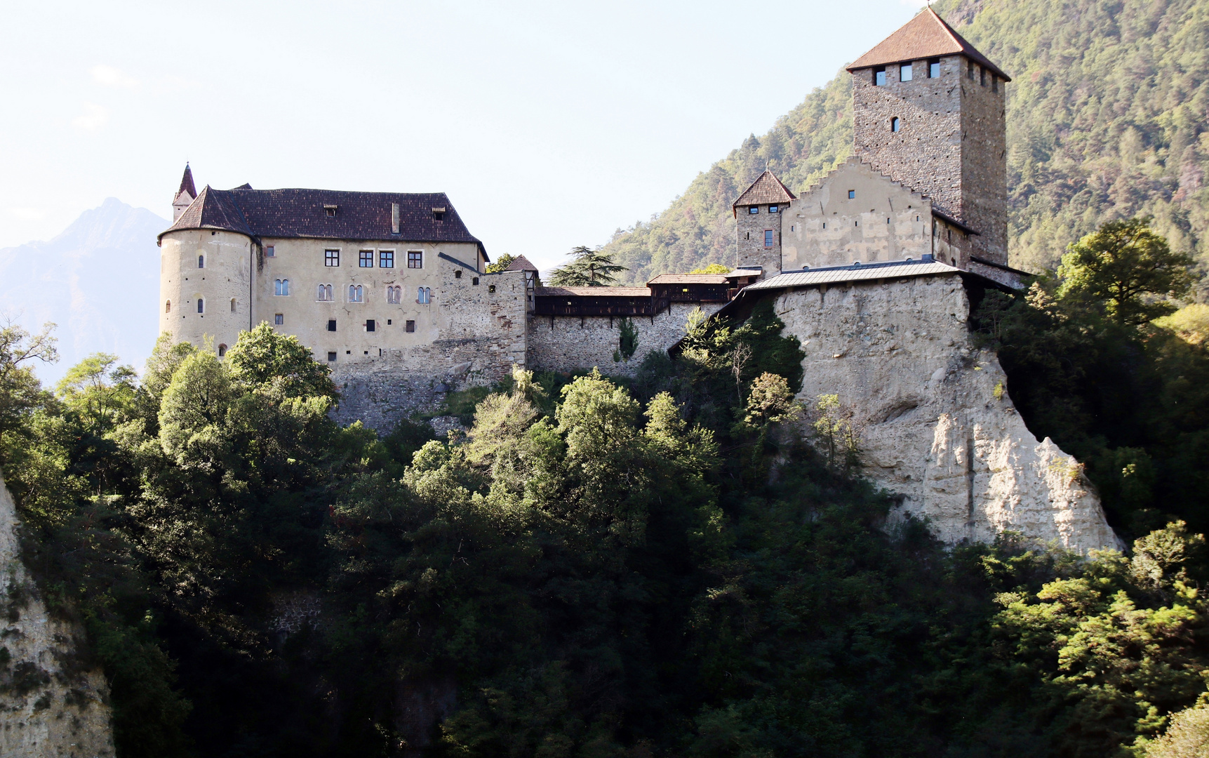 Schloss Tirol