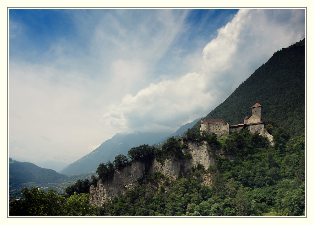 Schloss Tirol