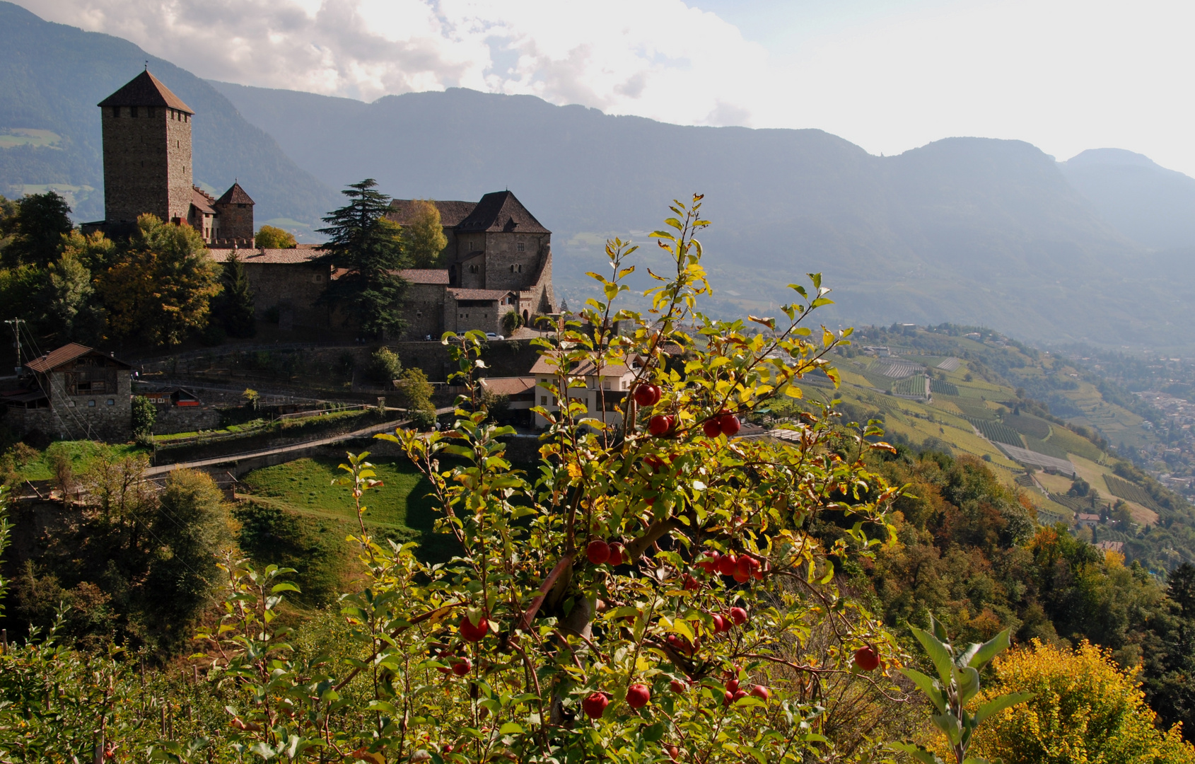 Schloss Tirol