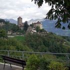 Schloss Tirol, Blick von der Kirche St. Peter