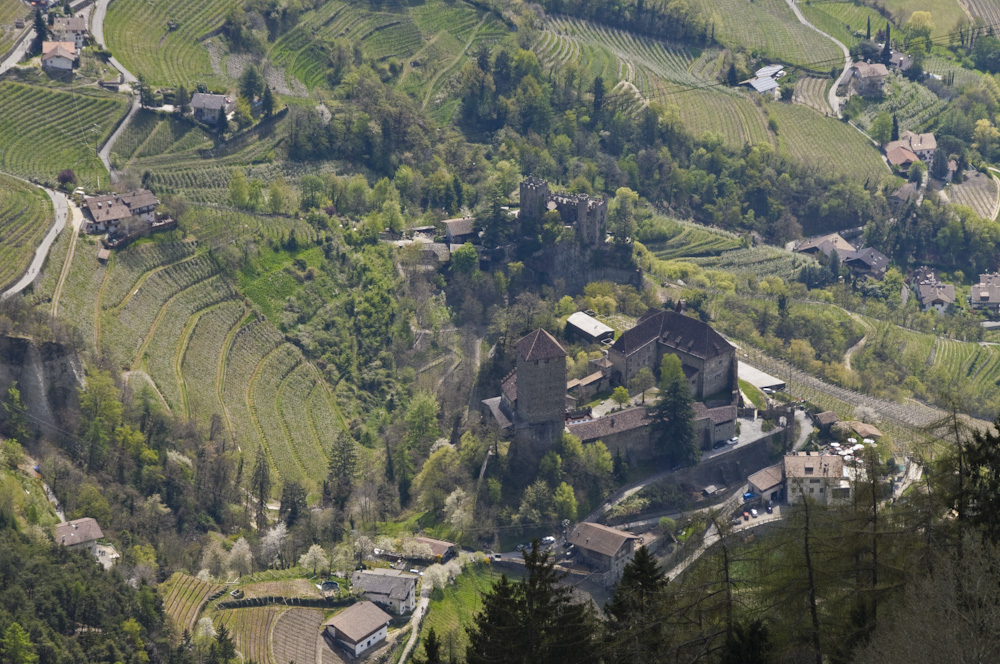 Schloß Tirol