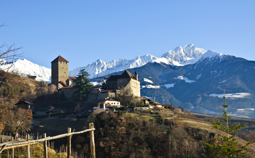 SCHLOSS TIROL IN DORF TIROL BEI MERAN