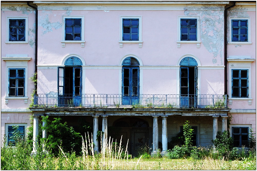 ... Schloss Trautmannsdorf ...