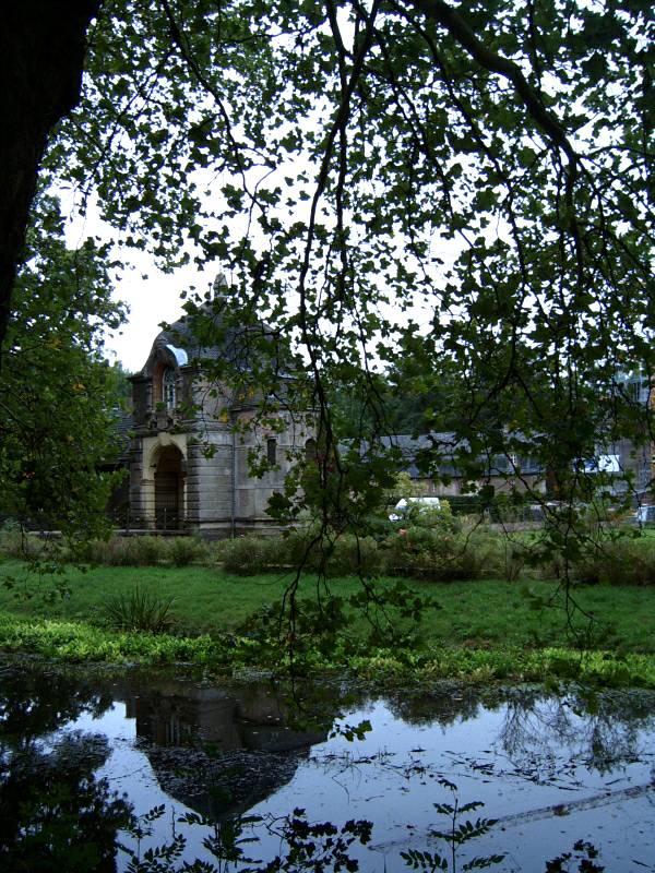 Schloss Türnich von der Seite.