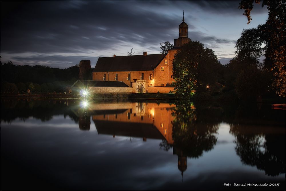 Schloss Tüschenbroich  am linken Niederrhein ....