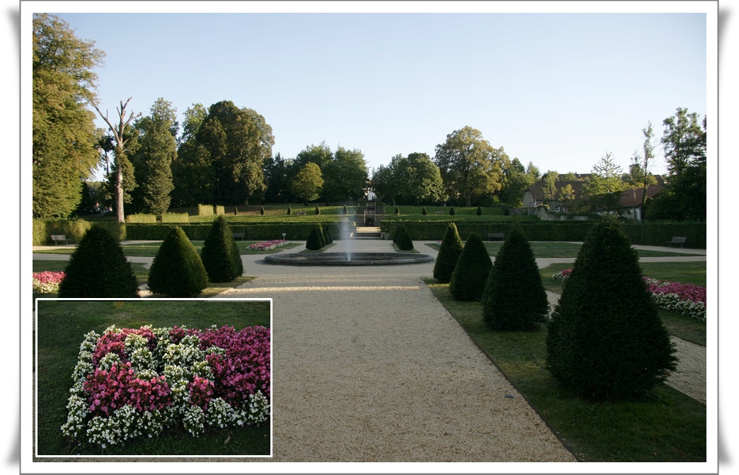 Schloss und Barockgarten Schieder