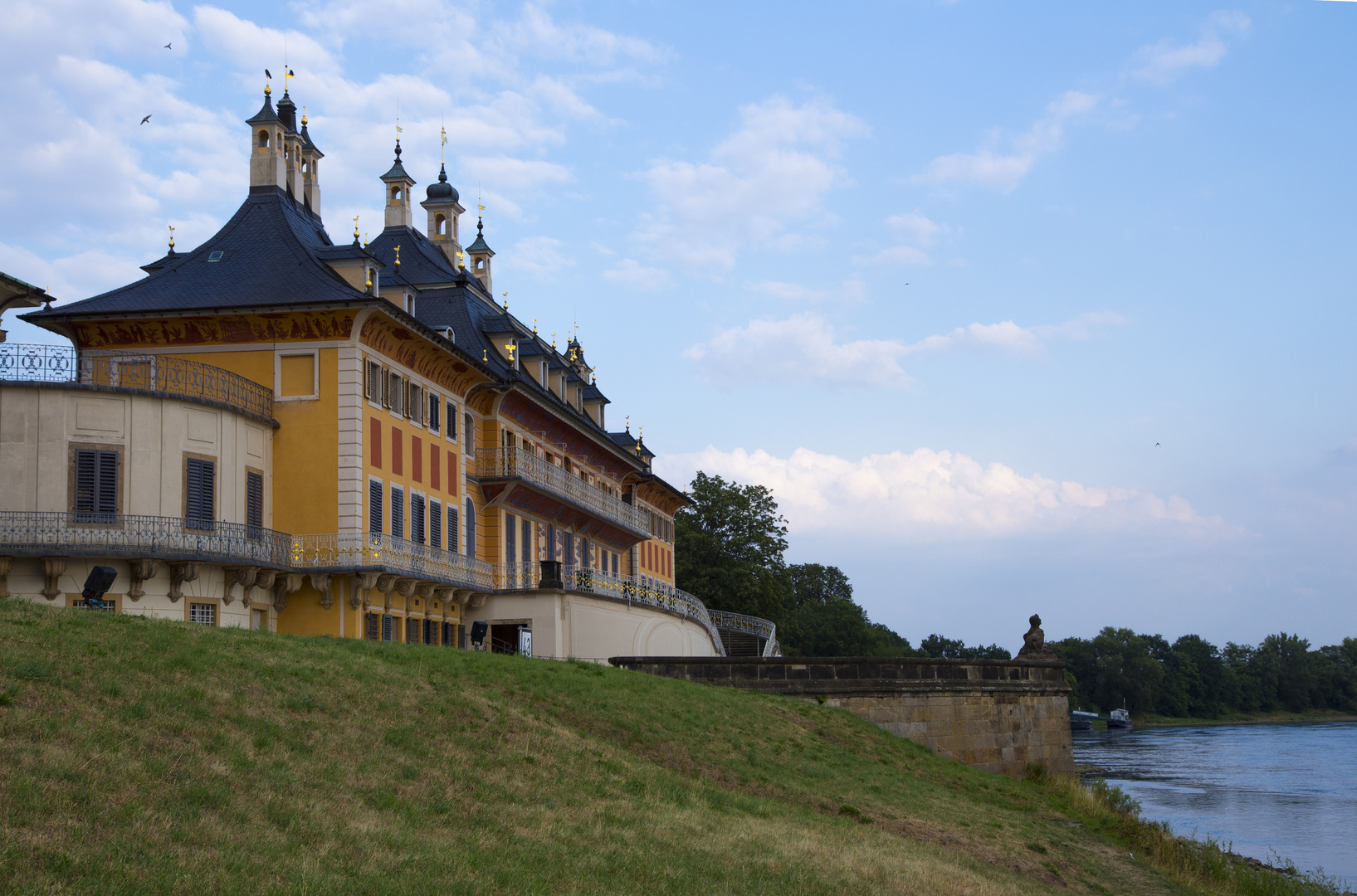 Schloss und Park Pillnitz