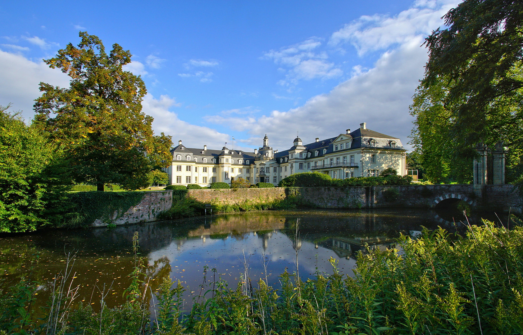 Schloss Varla...