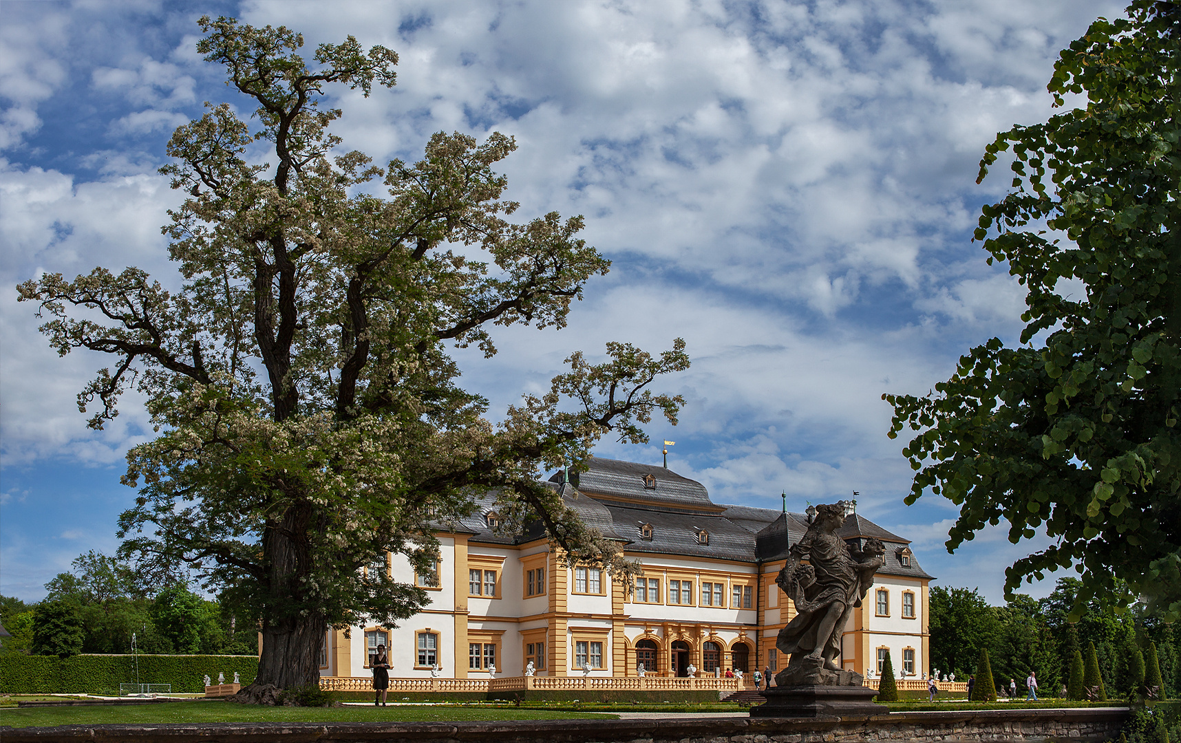 Schloss-Veitshöchheim 001