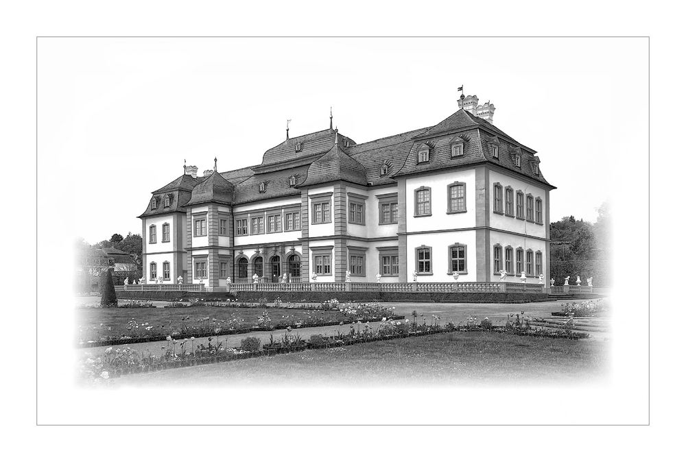 SCHLOSS VEITSHÖCHHEIM