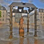 Schloss von Saarbrücken mit Brunnen