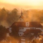 Schloss Waldenbuch in herbstlicher Morgenstimmung