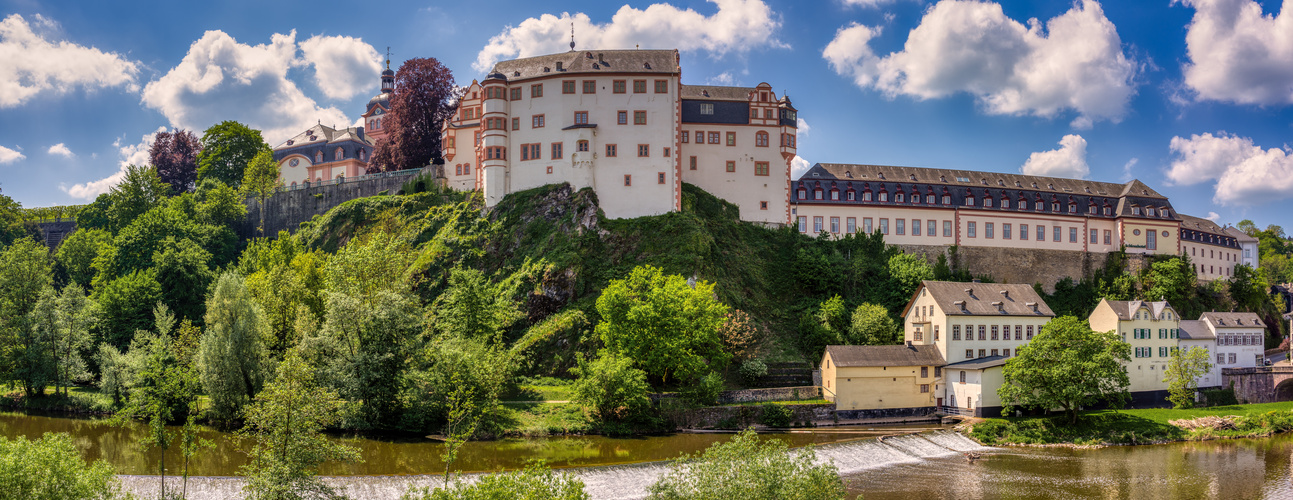 Schloss Weilburg