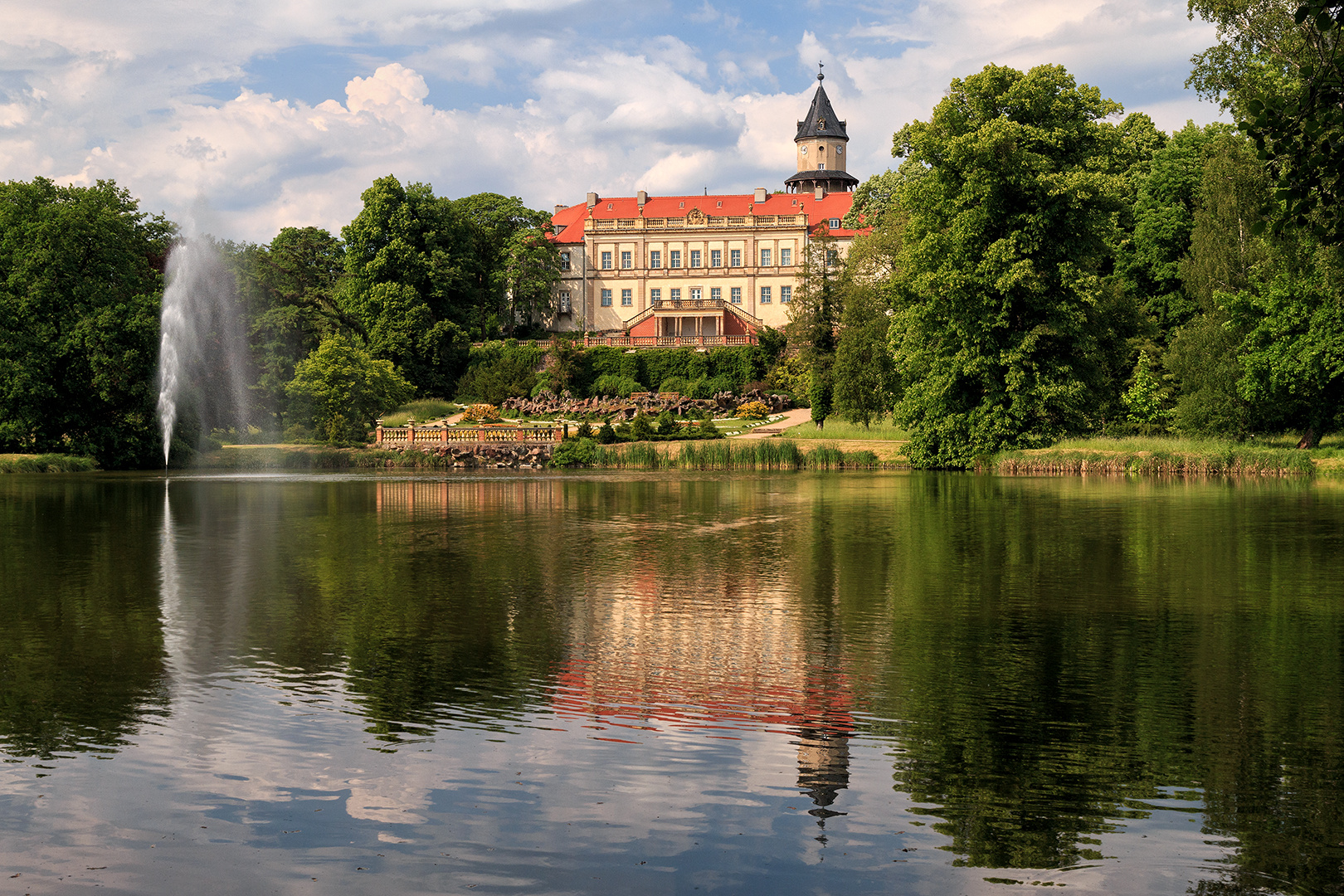 Schloß Wiesenburg...