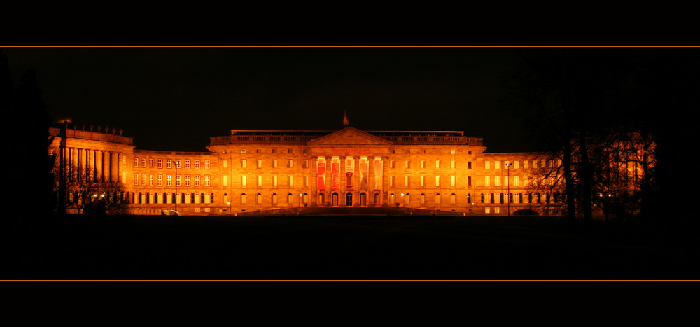 Schloss Wilhelmshöhe bei Nacht edited