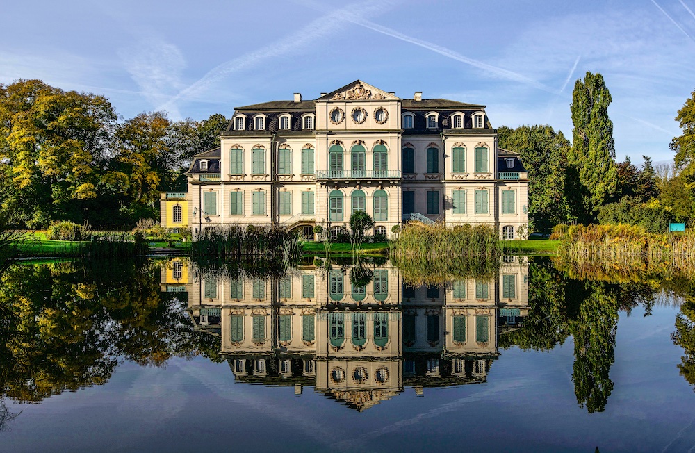 Schloss Wilhelmsthal m Herbst 