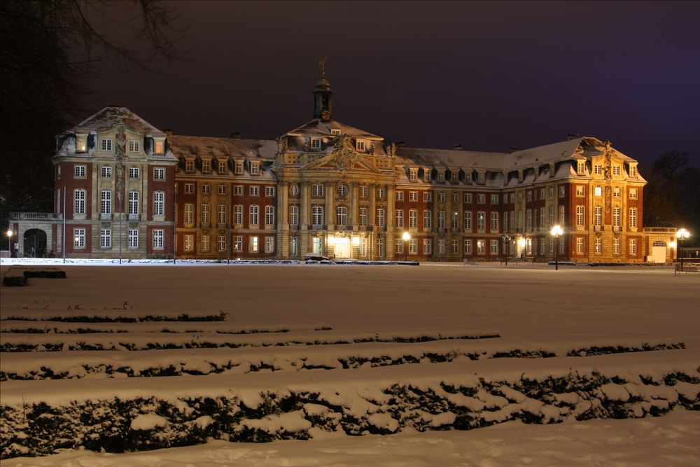 Schloss zu Münster Foto & Bild architektur, architektur bei nacht