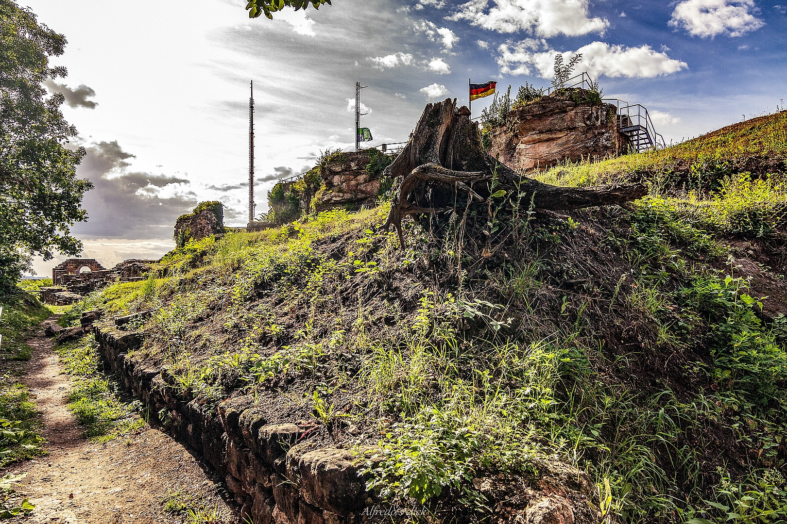 Schlossberg Ruinen ll