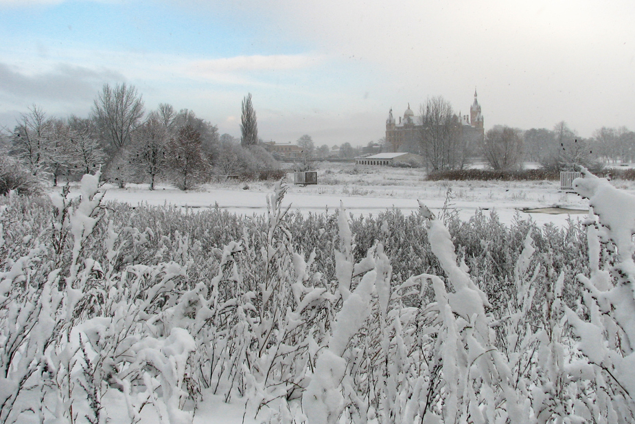 Schlossblick im Schnee