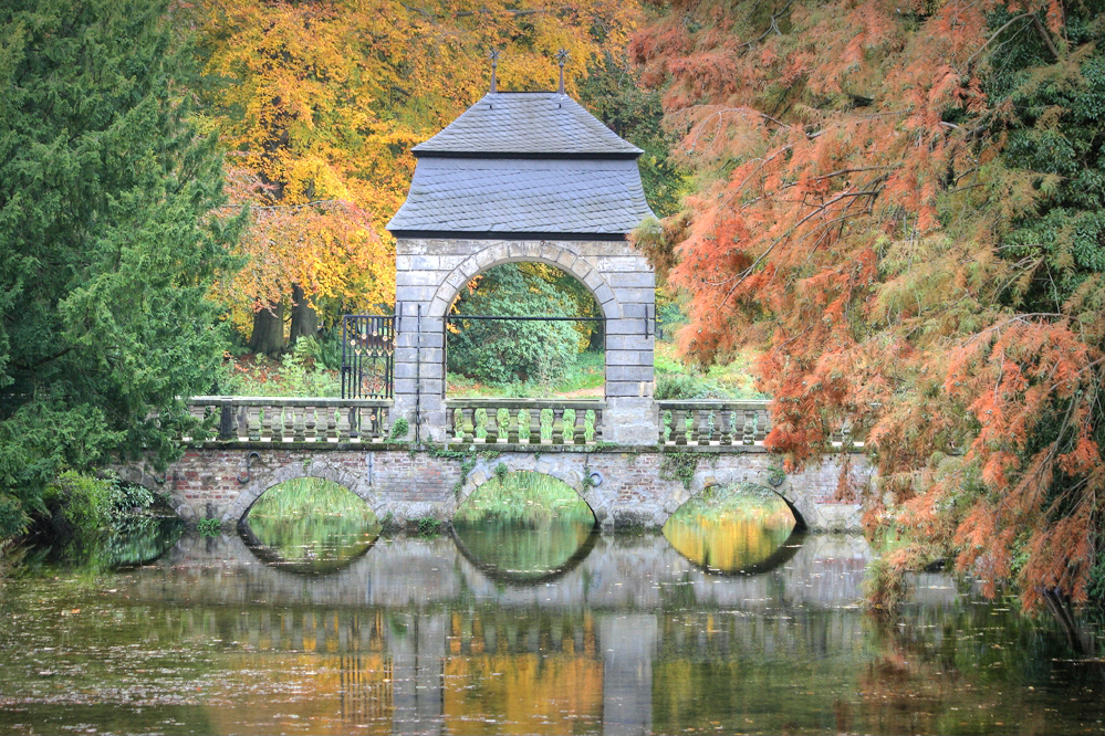 Schlossbrücke