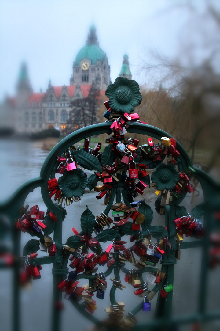 Schlossbrücke am Neuen Rathaus