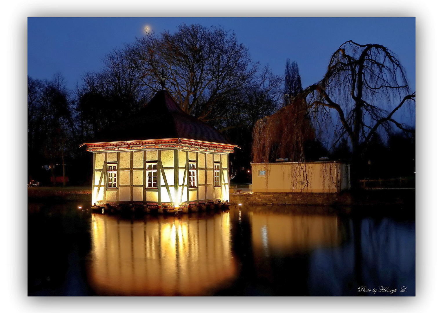 Schlossgarten: Lusthaus - (Stadthagen)