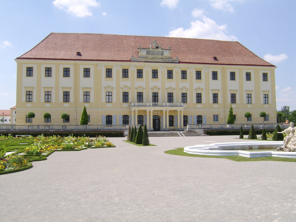 Schloßhof