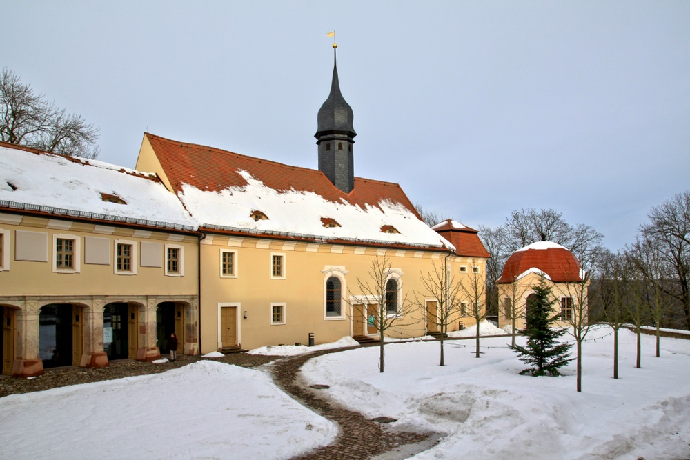 Schlosshof im Winter